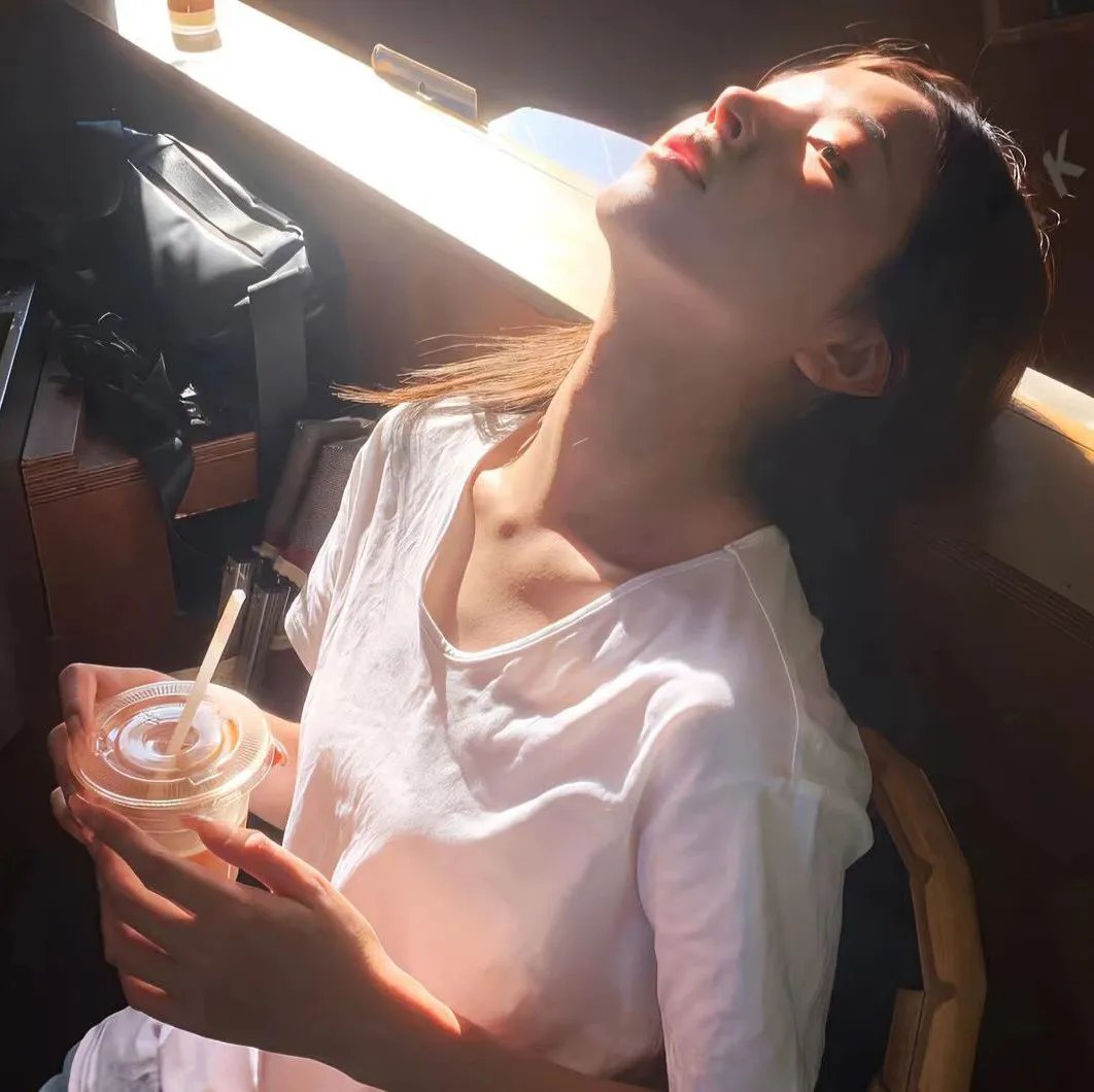 闪婚后成了满级大佬的心尖宠